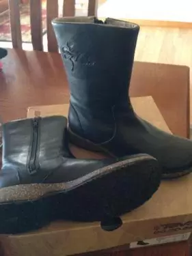 $30 Teva black mid calf boots (new with box
                                                for sale
                                in
                                Shiloh,
                                Illinois