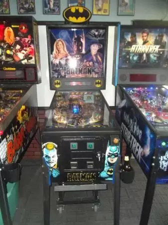 $2,000 Batman @@ Pinball !!! machine
                                                for sale
                                in
                                Bay City,
                                Michigan