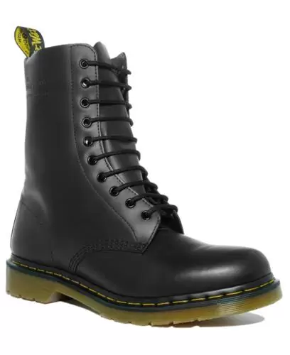 $130 Dr. martens boots, 1490 boots for sale in altamonte, florida